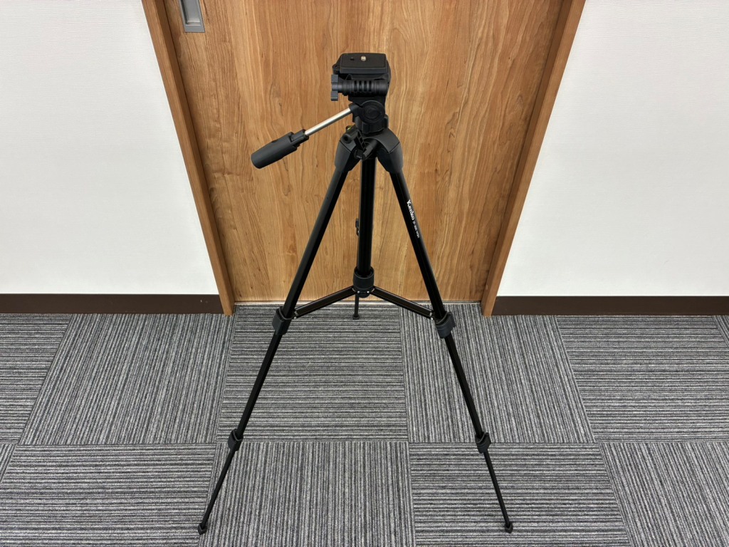 カメラ三脚