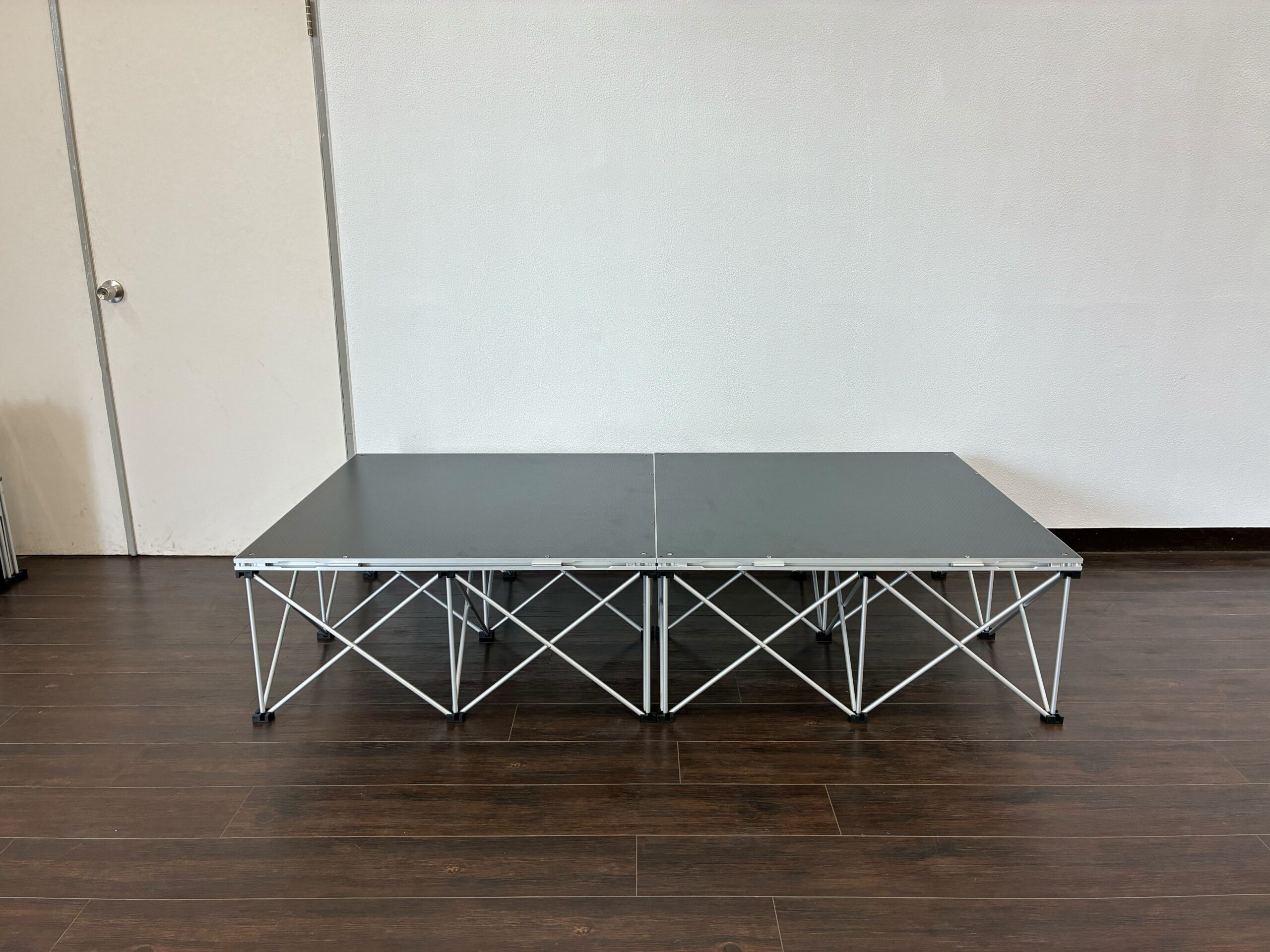簡易ステージ（屋内専用）